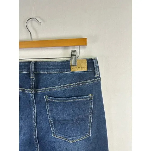 Woman's American Eagle High Rise Dark Wash Skinny Jeans - Size 14 - Picture 12 of 12